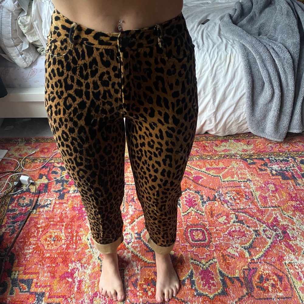 Vintage BCBG MaxAzria Velvet Cheetah print pants